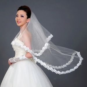 Cathedral Flower Lace Edge Bride Wedding Bridal Lo